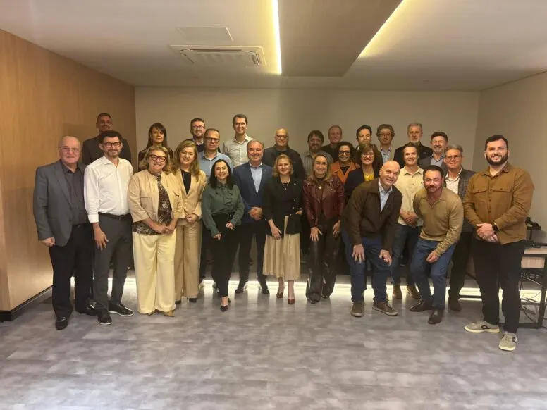 ACIB discute prioridades do Vale do Itajaí e futuro do Aeroporto de Navegantes