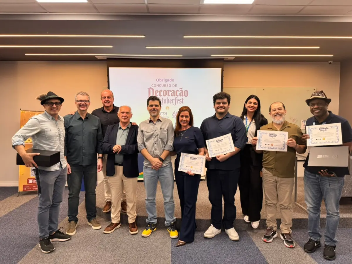 Concurso de Decoração da Oktoberfest enriquece o comércio de Blumenau e fortalece a cultura local