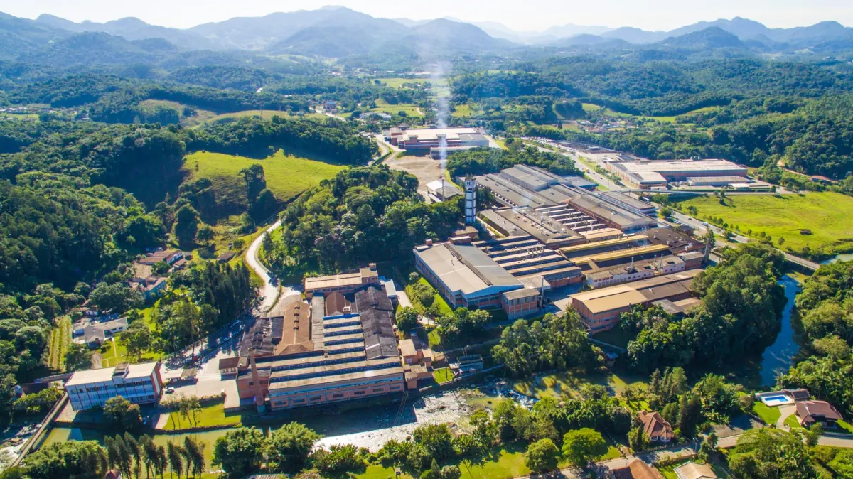Blumenau: Karsten acelera transformação industrial e investe no futuro de sua operação - Folha do Estado SC