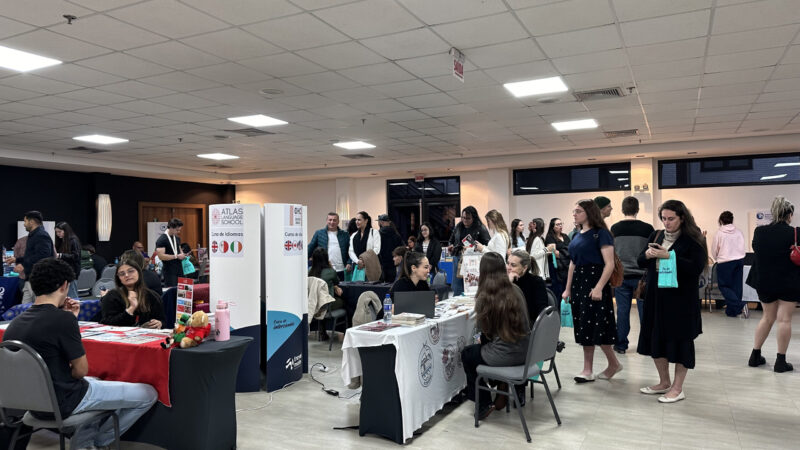 Feira de Intercâmbio em Blumenau: Oportunidades Globais para Estudantes e Profissionais