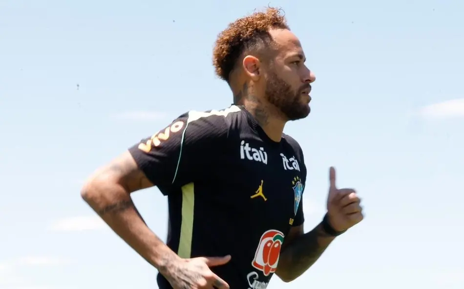 Neymar volta a ser relacionado e pode estrear pelo Brasil na Copa do Mundo contra a Escócia