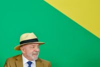 O impacto da inteligência artificial nas eleições: Blumenau à frente da inovação ou à mercê das Big Techs?