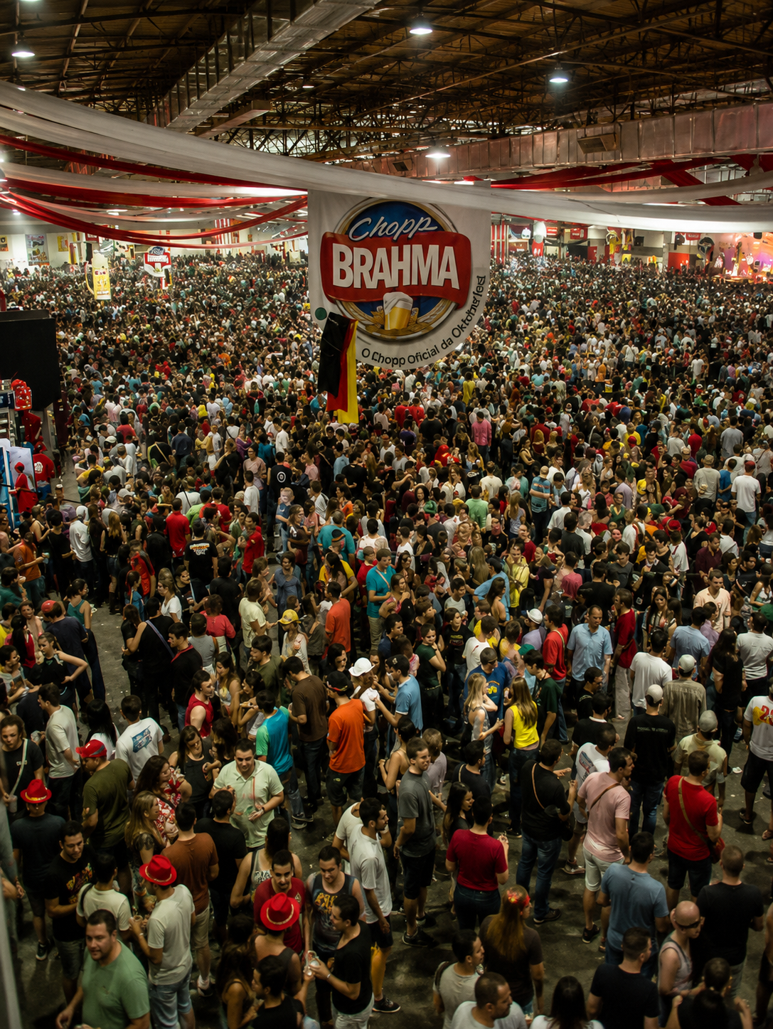 Faltam 100 dias: Blumenau inicia contagem regressiva para a Oktoberfest 2026