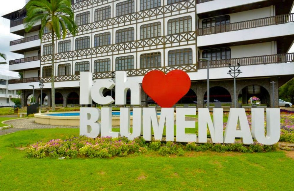 Blumenau atrai mais turistas, mas desafio é fazer visitantes permanecerem mais tempo